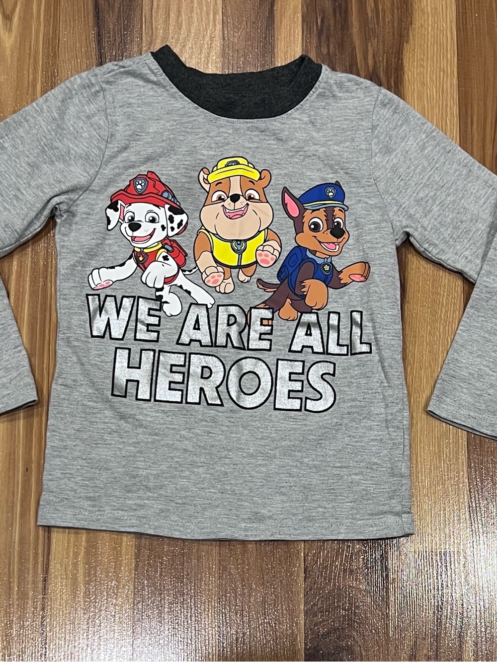 Nickelodeon Paw Patrol Gray Long-Sleeve Tee with Red Yellow Blue Graphics